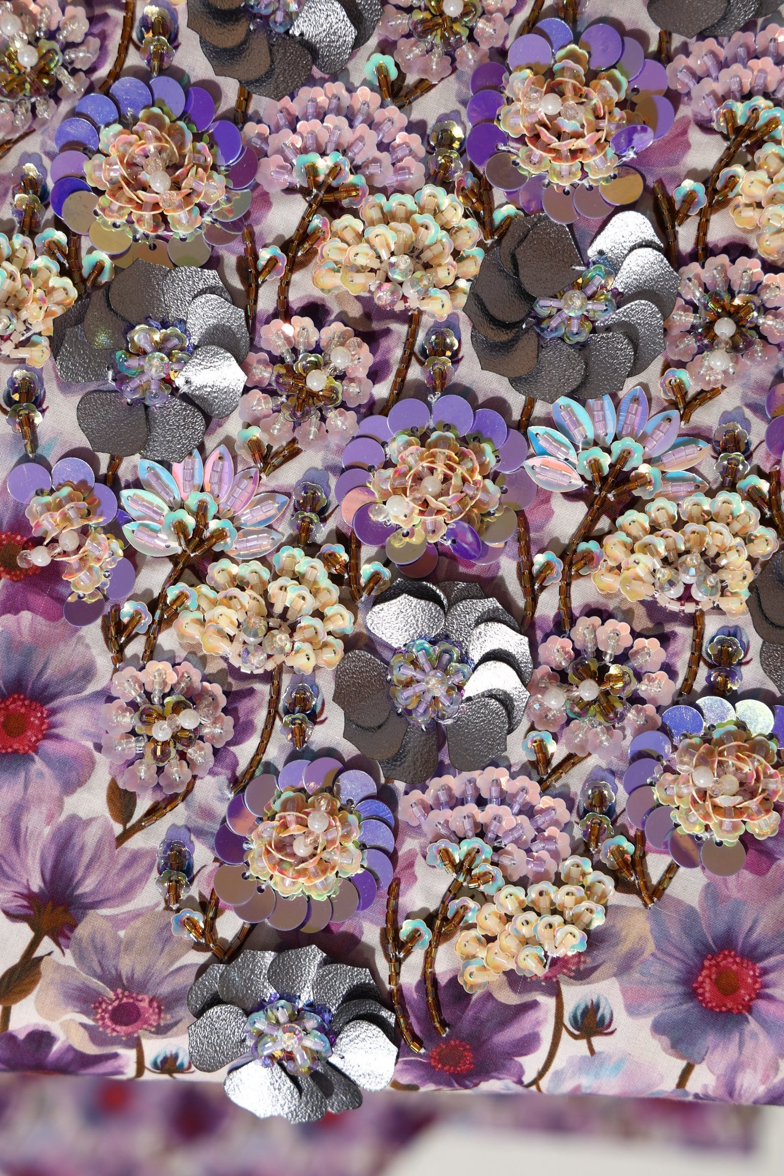 R15 - الصورة 19